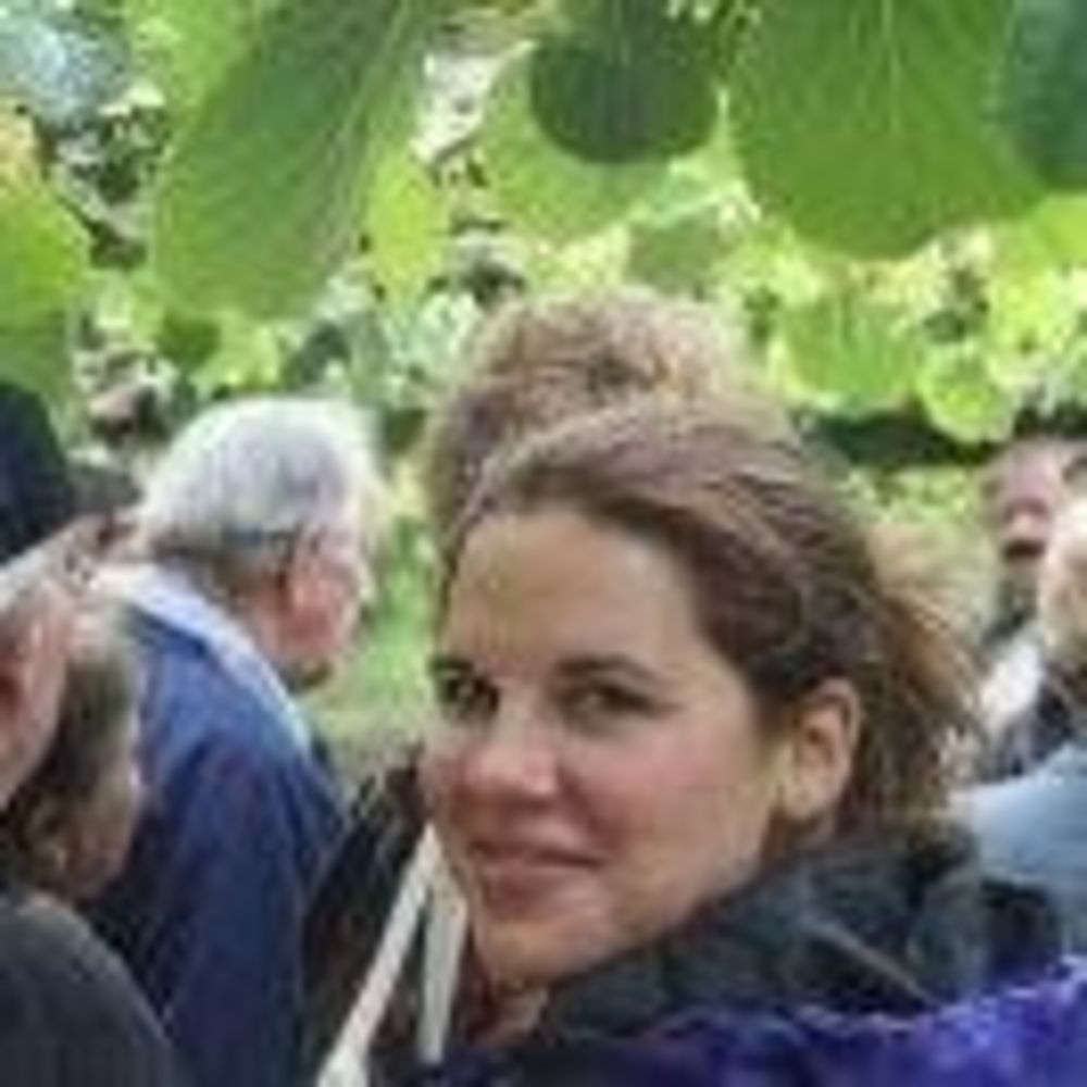 Meet your Posher, Camille